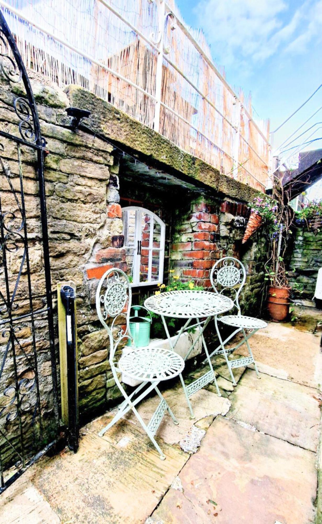 The Old Wash Kitchen - Charming Character Cottage In Holmfirth, Yorkshire Exterior foto